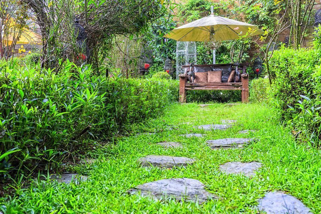 Sun Moon Lake Full House Resort Yuchi Exterior foto
